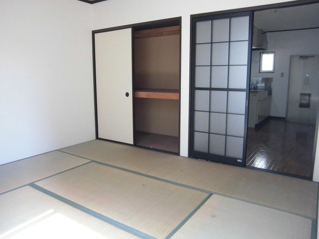 Other room space