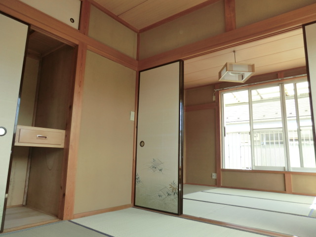 Living and room
