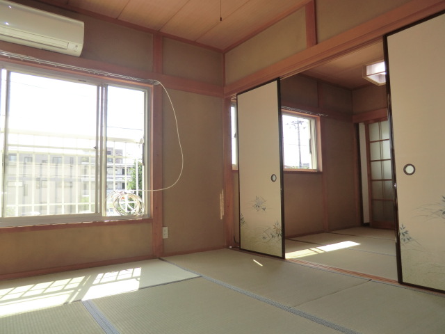 Living and room