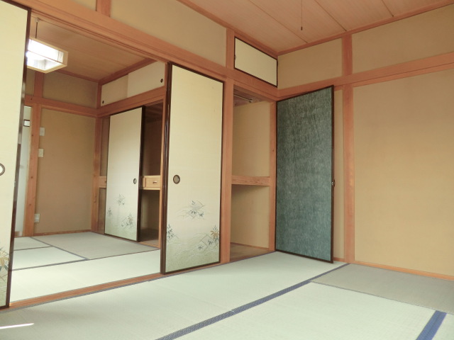 Living and room
