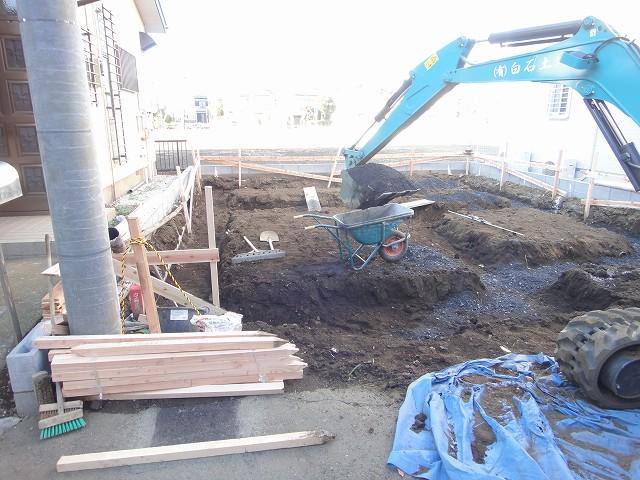 Local appearance photo. Local (11 May 2013) Shooting