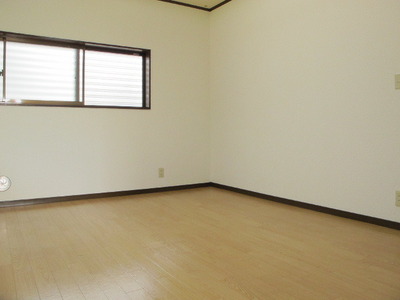 Living and room. DK