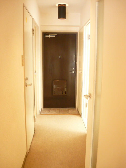 Other room space. Floor plan with a corridor