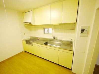 Kitchen. Independent kitchen ・ 3-neck grill system Kitchen