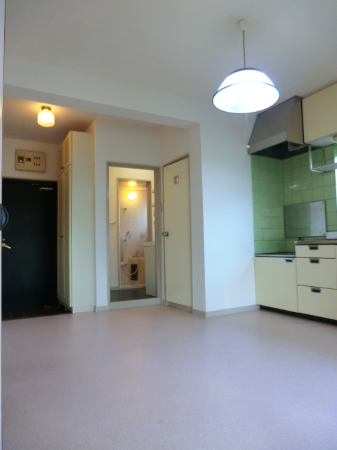 Living and room