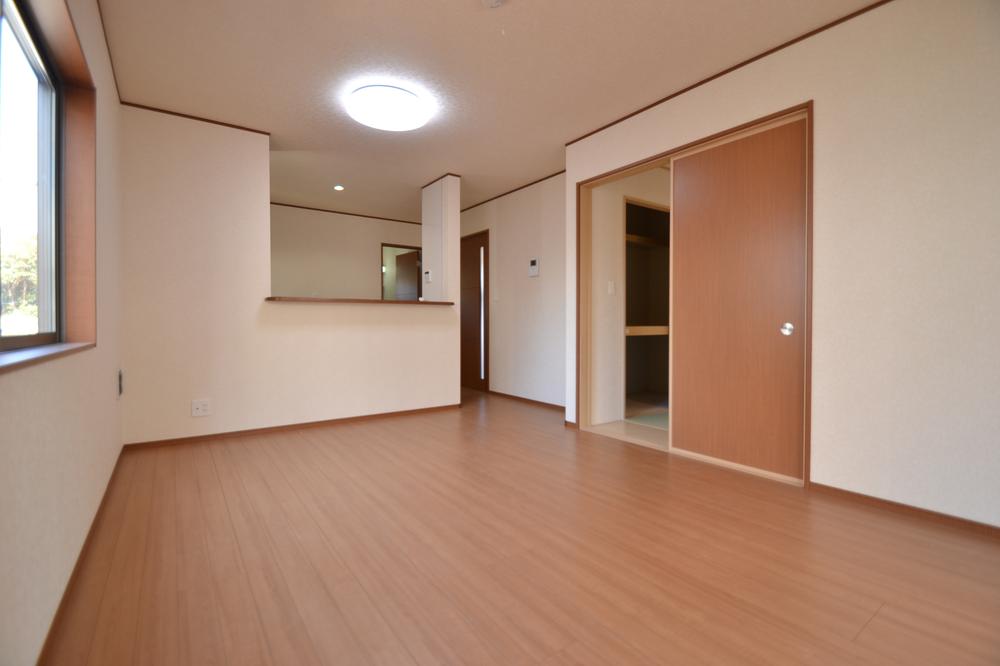 Living. Indoor (11 May 2013) Shooting 7 Building