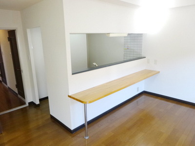 Living and room. Counter Kitchen