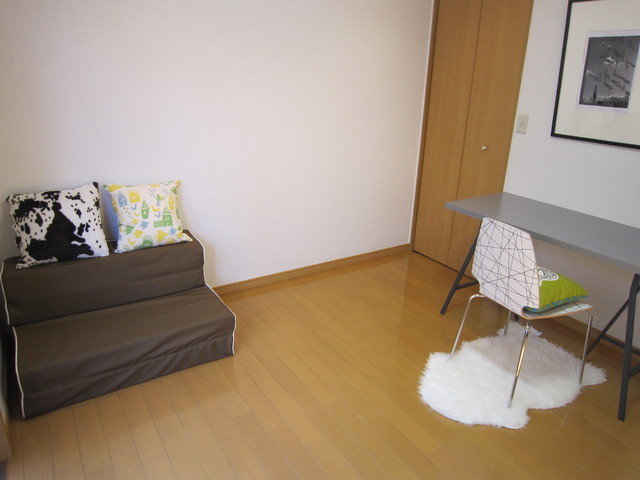 Living and room
