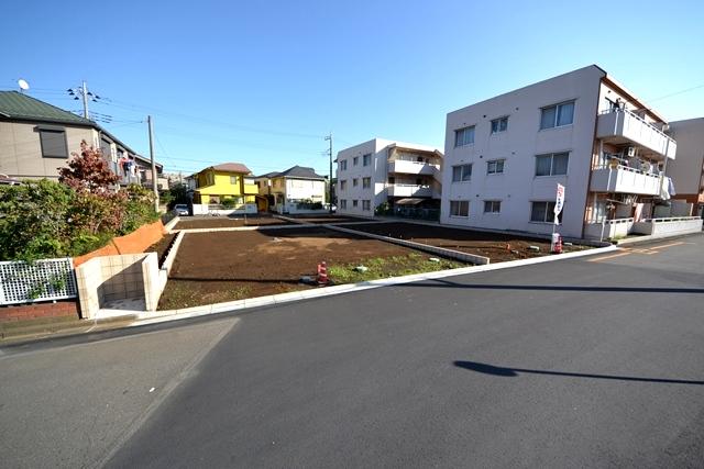 Local land photo. All four development subdivision of compartment. Became the only leaving the remaining 1 compartment. 