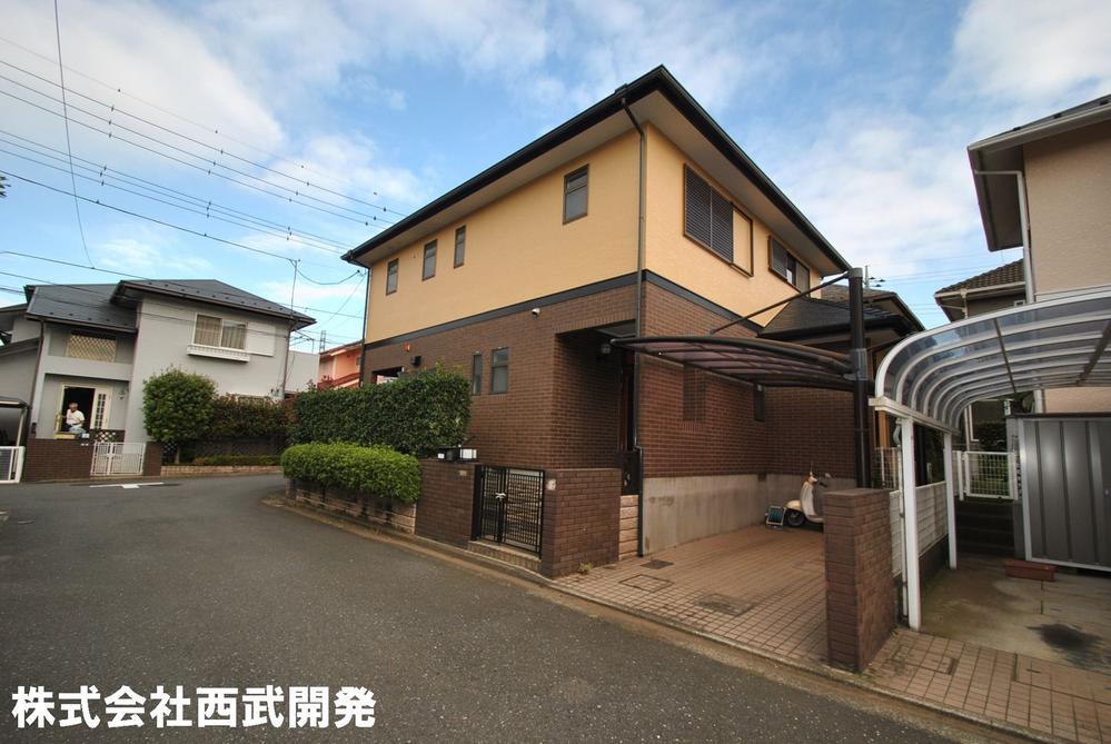 Local appearance photo