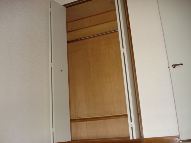 Receipt. It is housed, which is multiplied by the Court of 6 tatami Interoceanic.