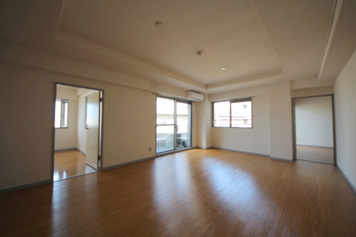 Living and room