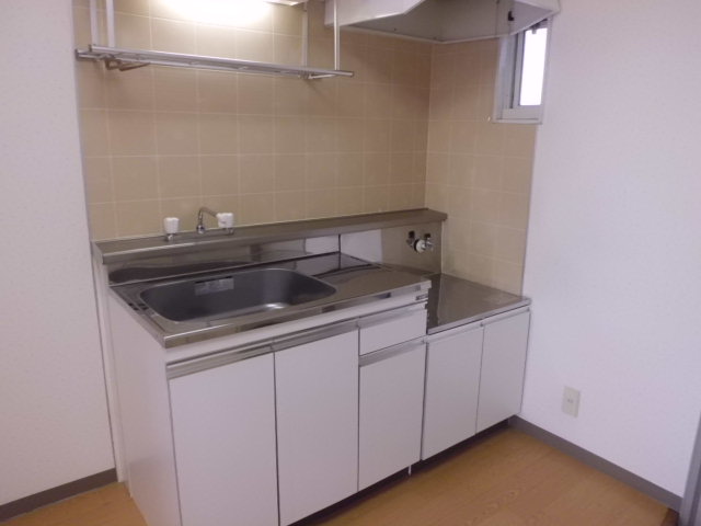 Kitchen. kitchen. Gas stove installation Allowed, Range hood.
