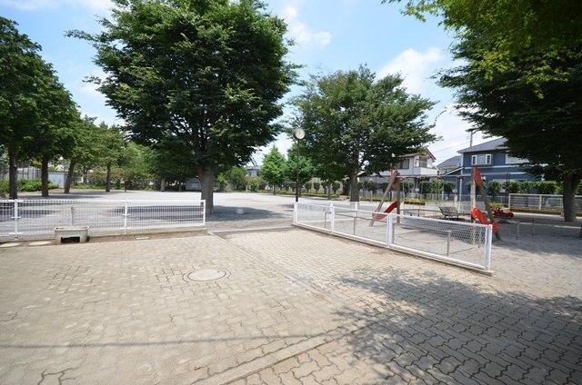 park. 10m to Nishikoen Garden