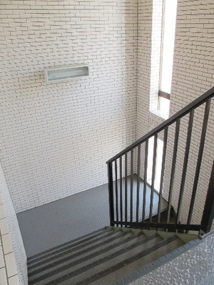 Other common areas. Stairs