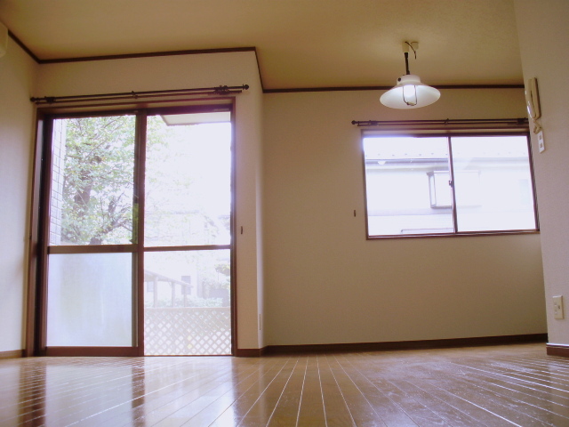 Living and room
