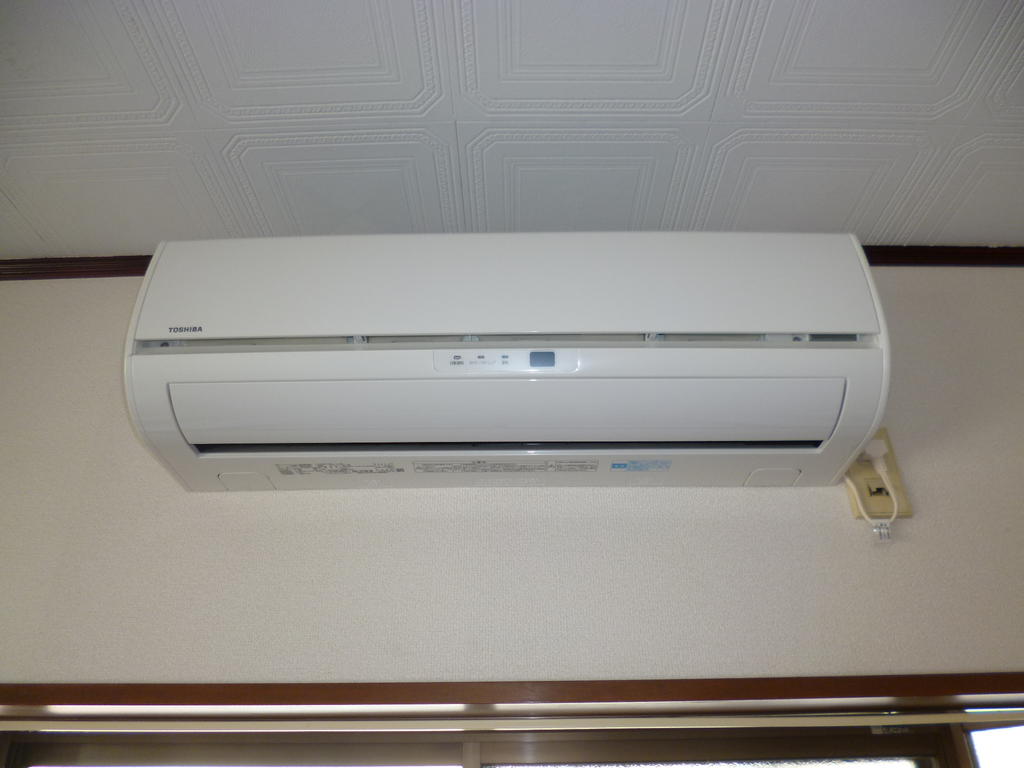 Other Equipment. Air conditioning new