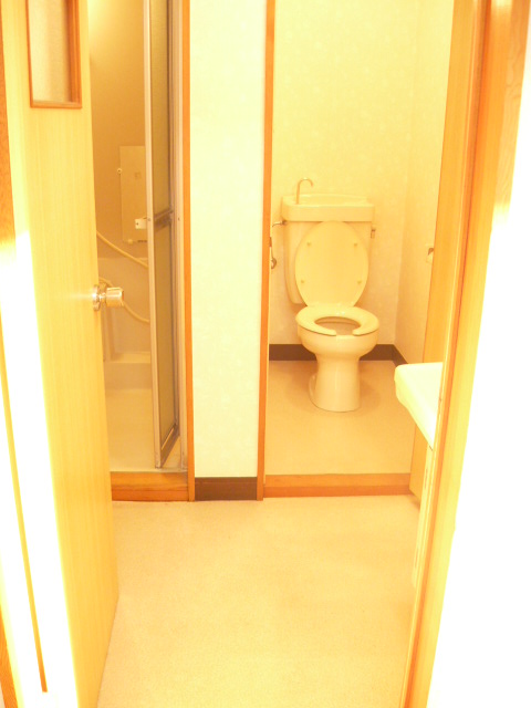 Other room space. There undressing space