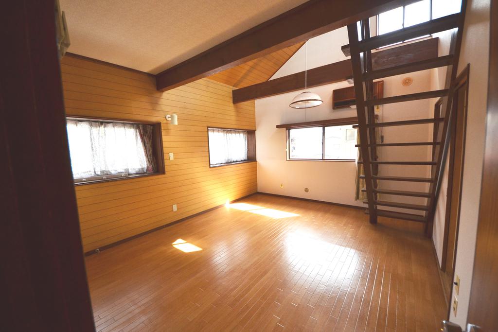 Living and room