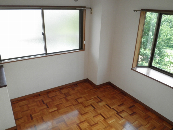 Living and room