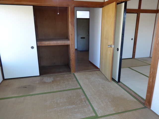 Other room space