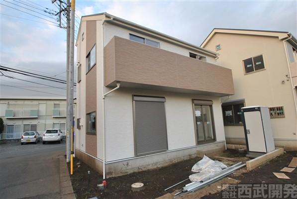 Local photos, including front road. Building 3 Sunny! 