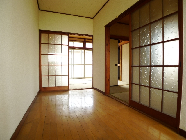 Living and room