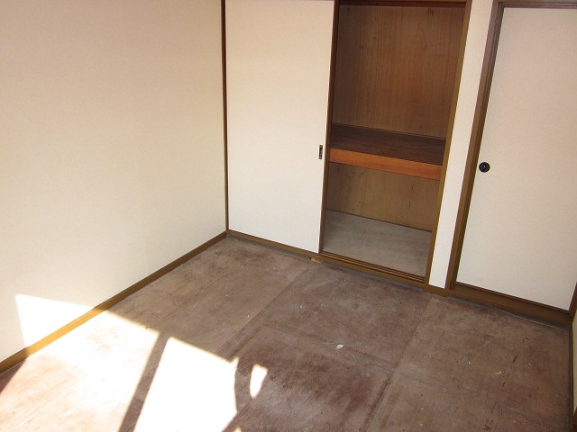 Other room space. bedroom