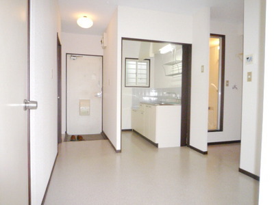 Living and room. Open living