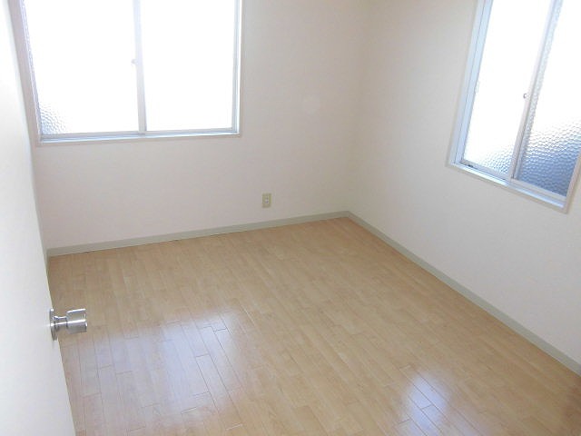 Other room space. bedroom