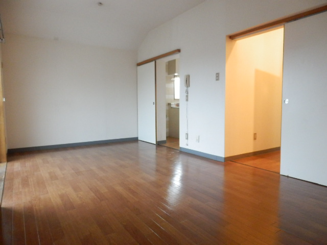 Living and room