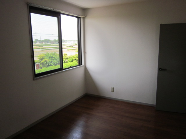 Other room space. bedroom