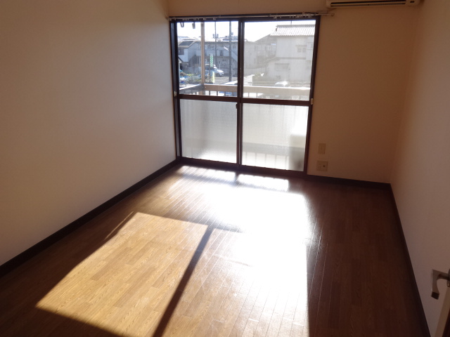 Other room space