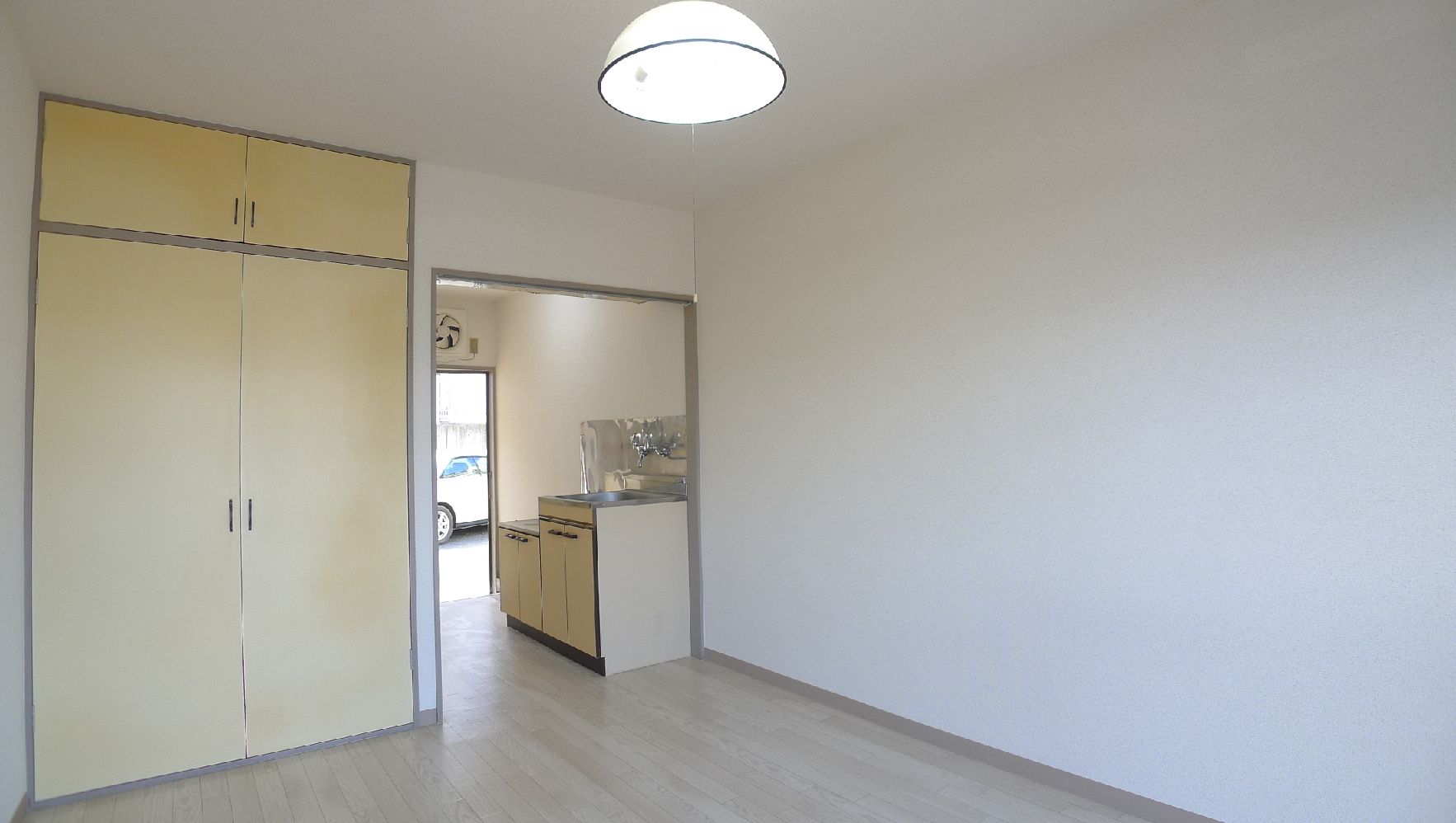 Living and room