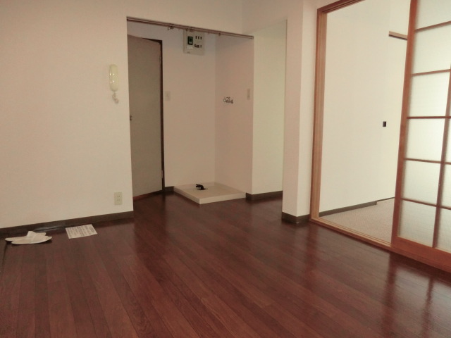Living and room