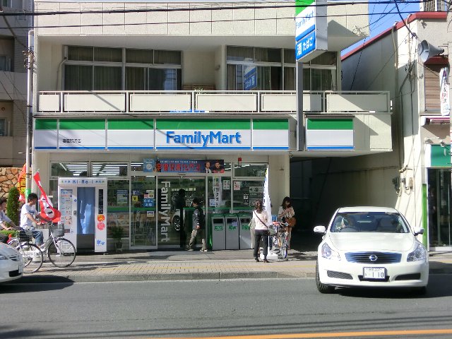 Convenience store. 102m to Family Mart (convenience store)