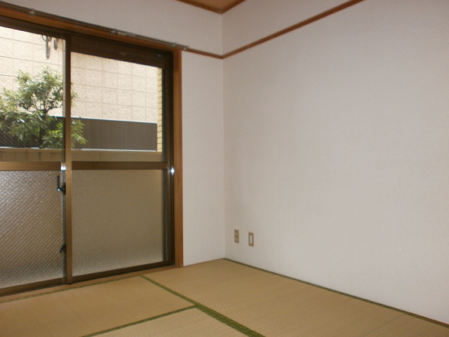 Other room space