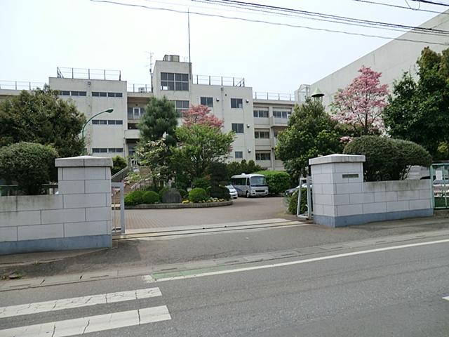 Junior high school. Tokorozawa City Yanase until junior high school 1202m