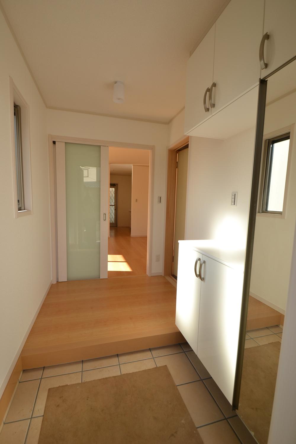 Entrance. Local (10 May 2013) Shooting