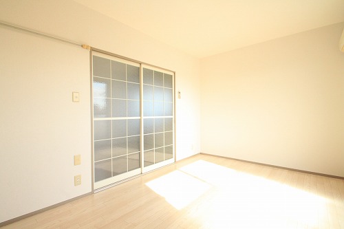 Living and room.  ※ For the exit plan, Same building ・ It is a photograph of another room. 