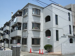Building appearance. House HP⇒http / / www.t-apapla.com /