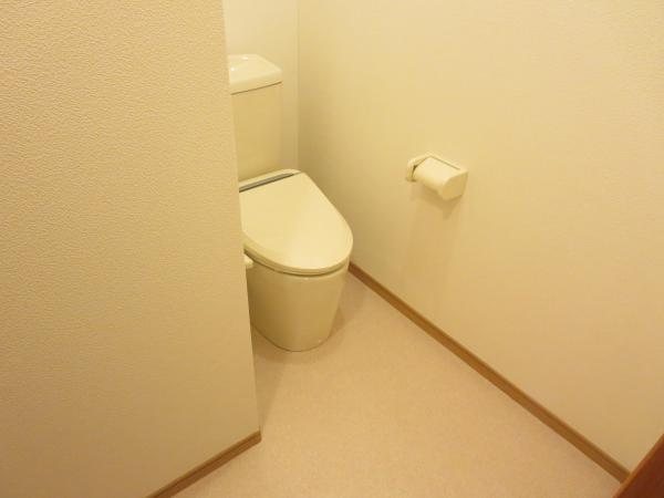 Toilet. First floor toilets are spacious space