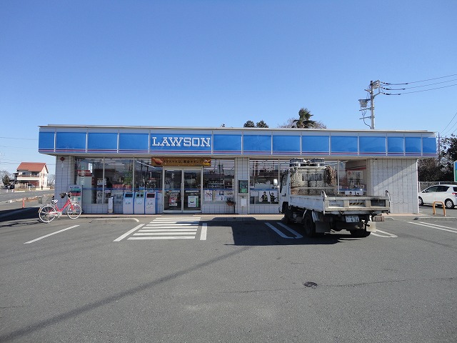 Convenience store. 426m until Lawson Tsurugashima Shimonida store (convenience store)