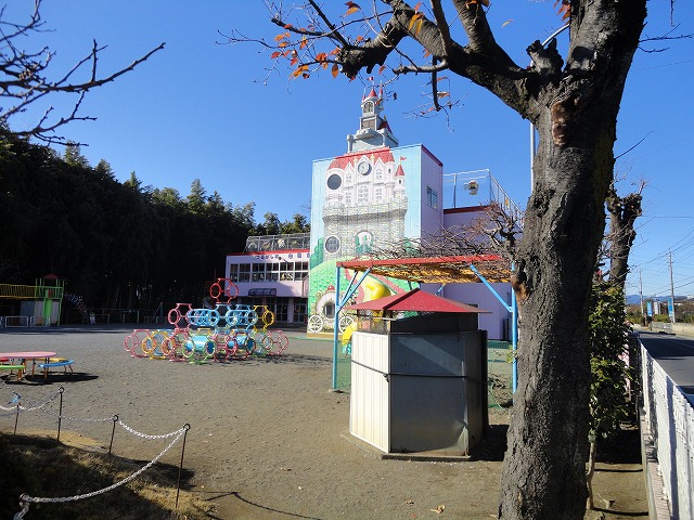 kindergarten ・ Nursery. Tsurugashima white lily kindergarten (kindergarten ・ 562m to the nursery)