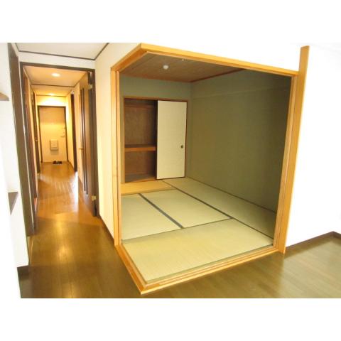 Living and room