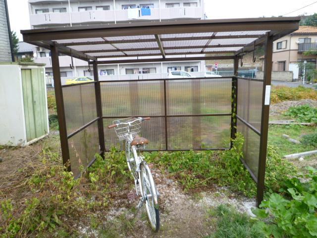 Other common areas. Bicycle-parking space