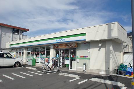 Convenience store. FamilyMart Tsurugashima Suneori store up (convenience store) 489m