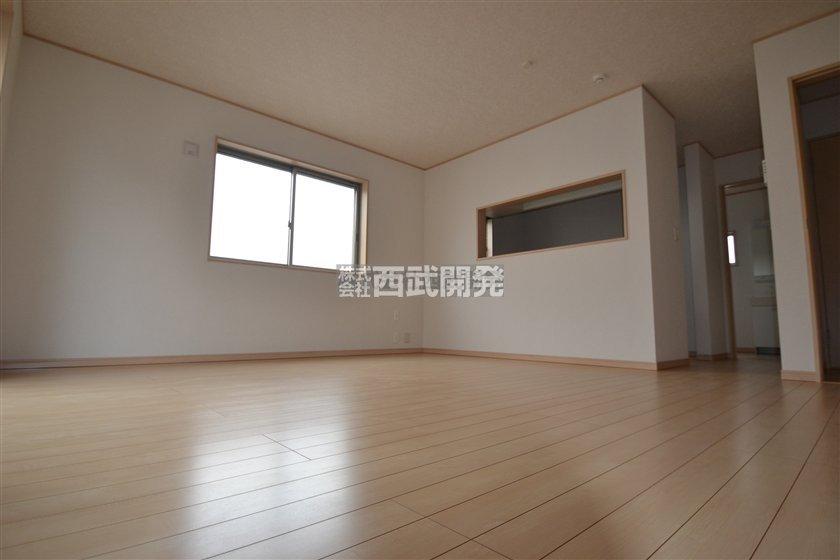 Same specifications photos (living). Color ・ Arrangement and the like are different. For more information, please contact. 