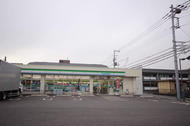 Convenience store. FamilyMart Tsurugashima Suneori store up (convenience store) 264m