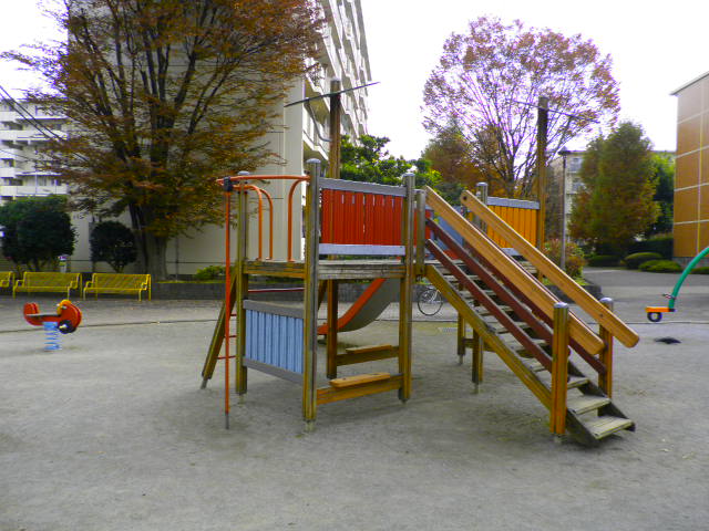 Other common areas. Housing complex in the play lot